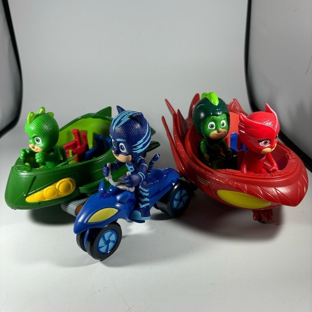 PJ Masks Vehicle & Figure Lot Owlette‎ Gekko